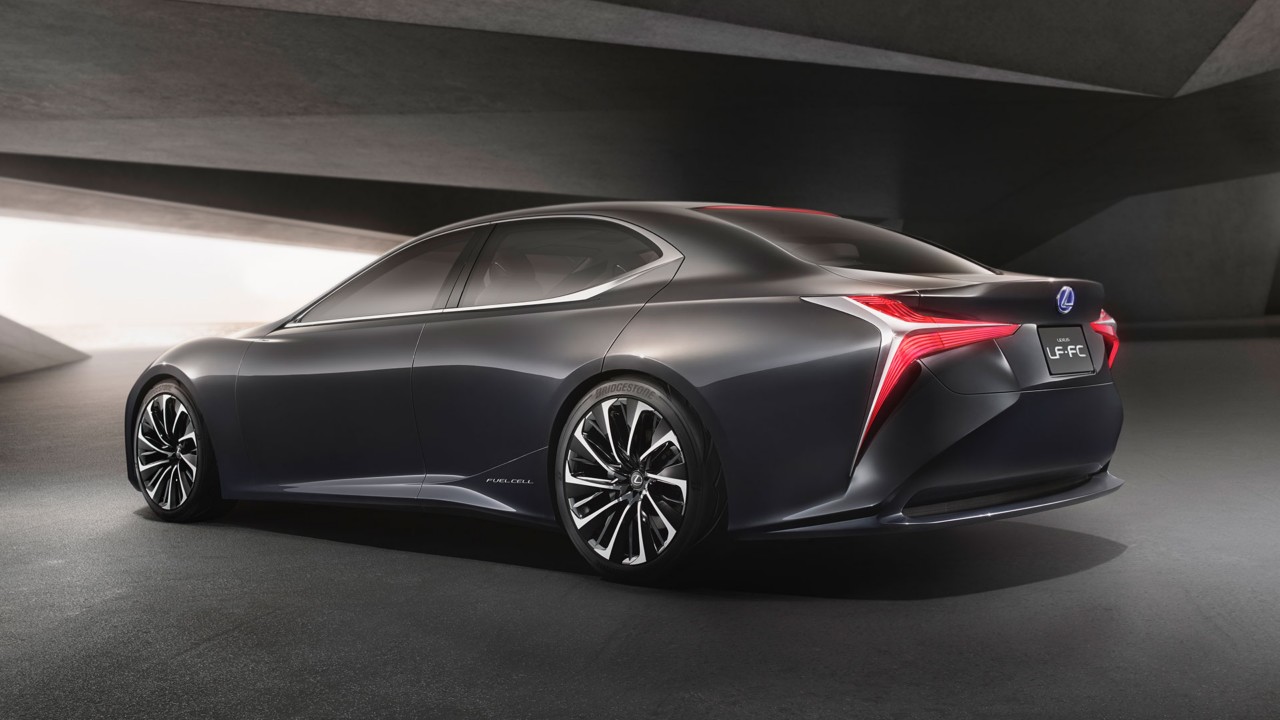 Lexus LF-FC Konzeptfahrzeug