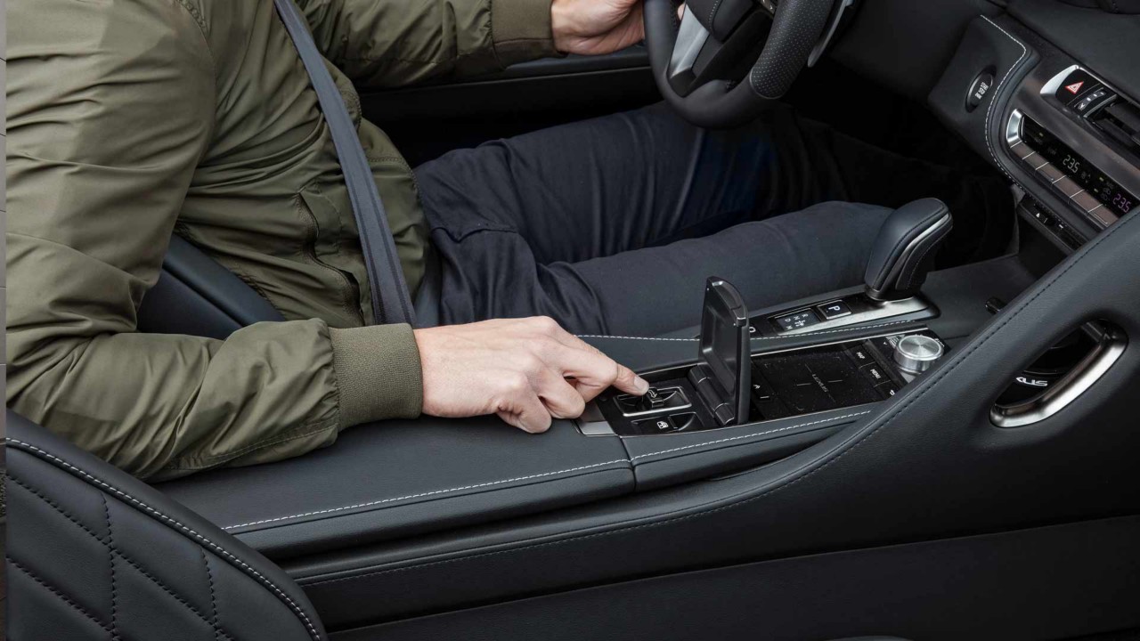 Innenausstattung des neuen Lexus LC500.