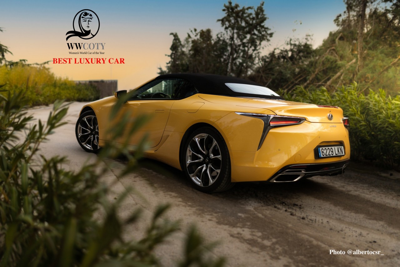 Lexus LC Cabriolet WW Coty Best Luxury Car