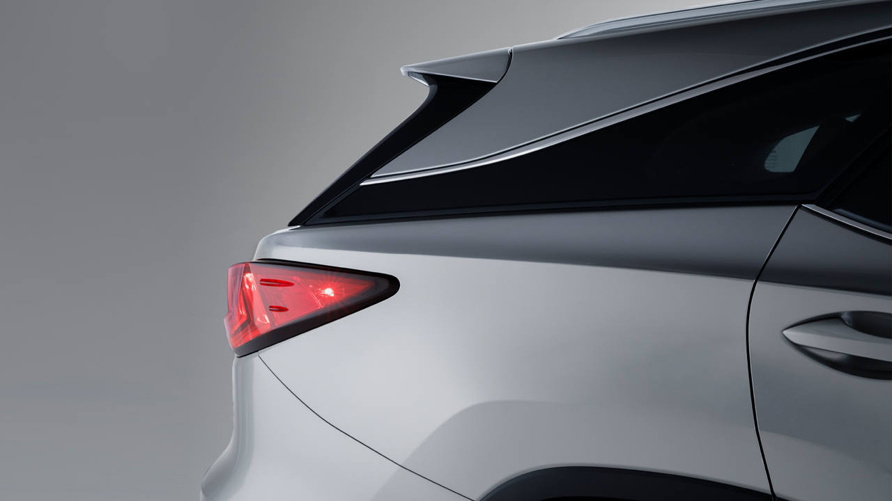 Lexus RXL silber