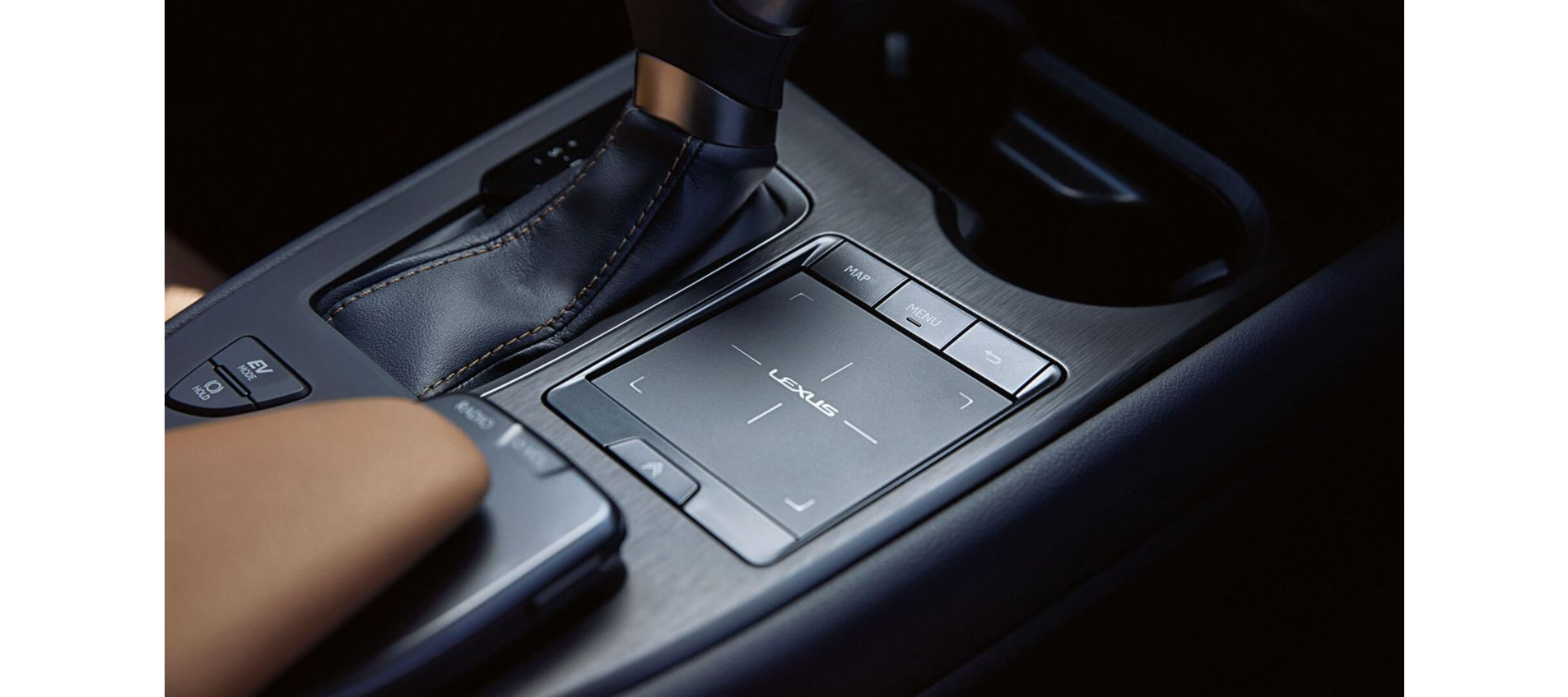 Lexus UX Übersicht New Cars Lexus AT