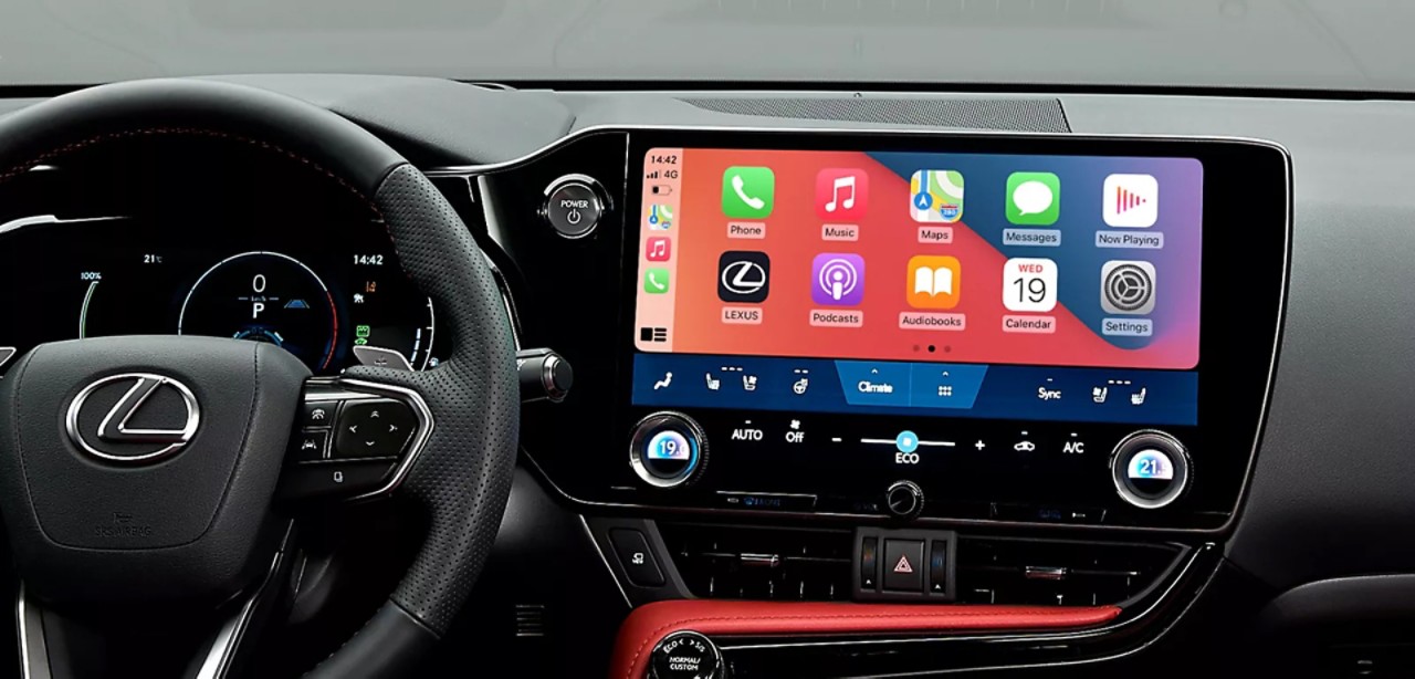 Lexus multimedia screen